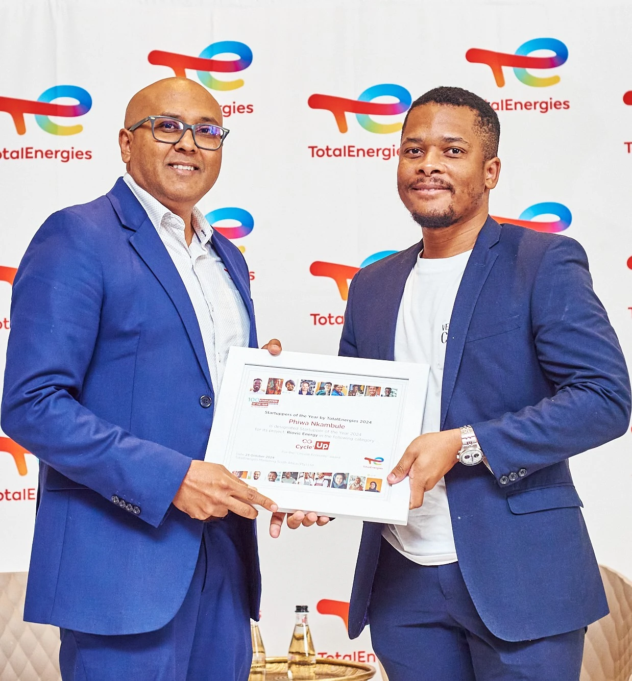 Presentation of the Riovic Energy recognition certificate at the TotalEnergies Startupper event