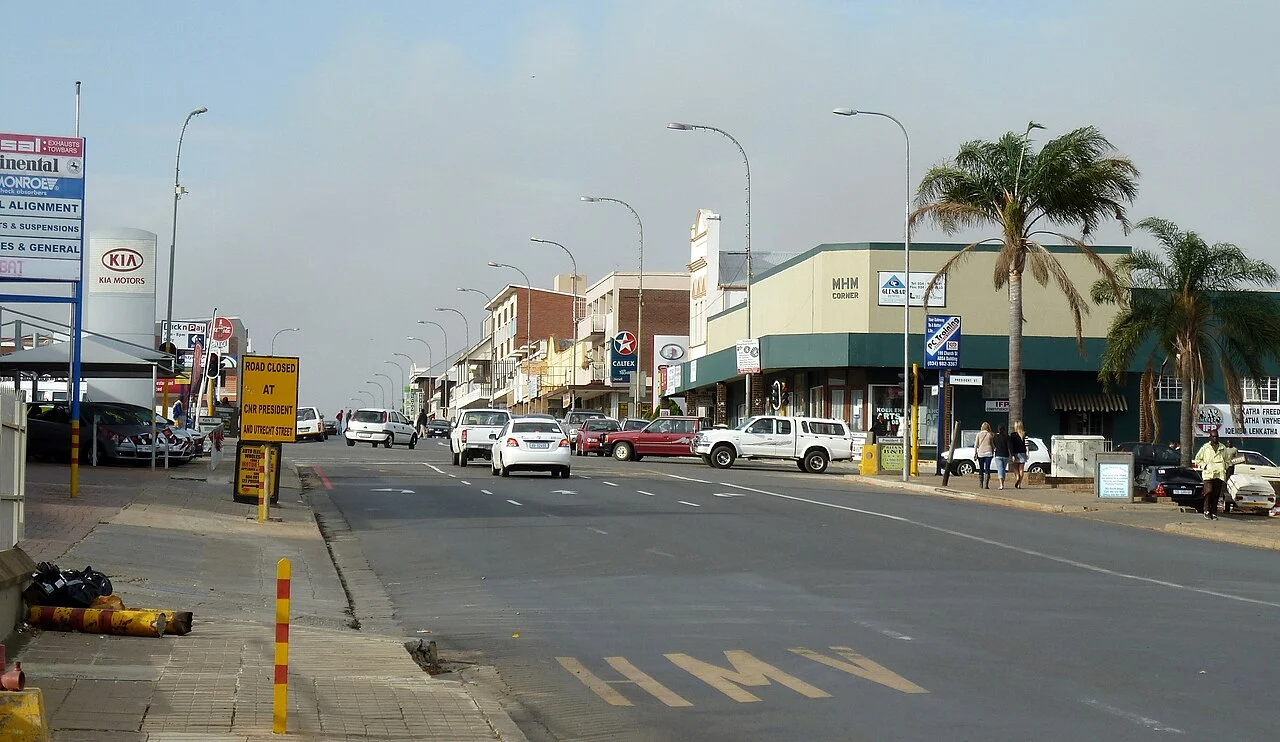 Kerk Street at President Street, Vryheid
